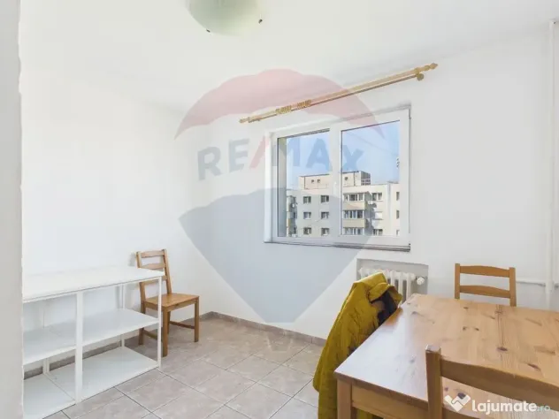 Apartament 4 camere cu vedere superbă la Lacul Tei