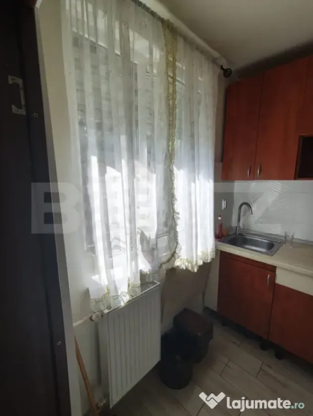 Apartament 2 camere Rogerius etaj 2