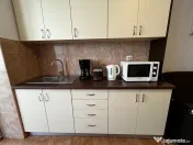 Apartament 2 camere semidecomandat zona Florilor 