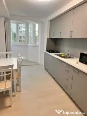 Apartament 3camere | Blv Decebal-90mp | Renovat-Vedere Blv 