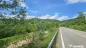 Teren de vanzare cu vedere la Ceahlău și Lacul Bicaz