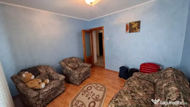 Apartament 3 camere Parter