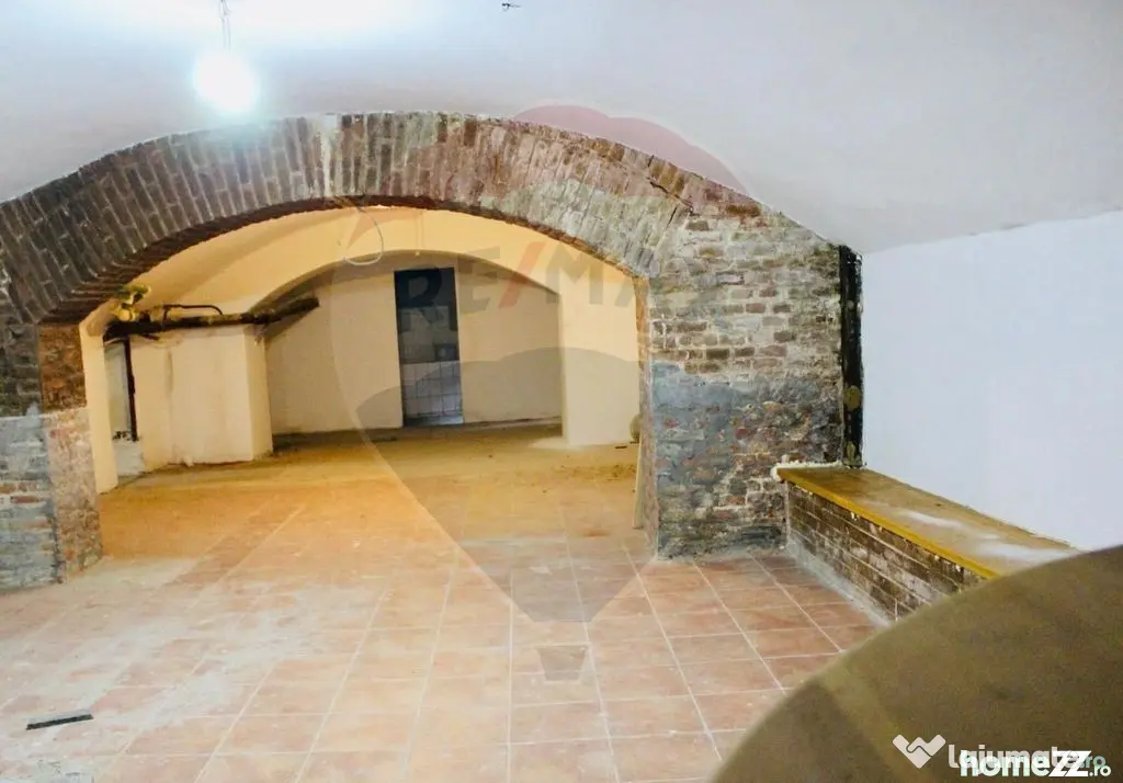 Spațiu comercial de 168mp de vânzare în zona Ultracentral