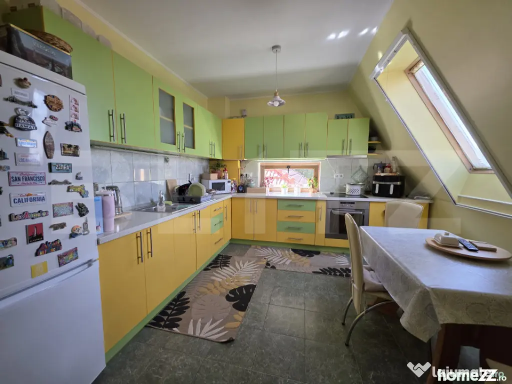 Casa de vanzare 5 camere, 157 mp, zona Titulescu Satu Mare - Satu Mare (Satu-Mare)