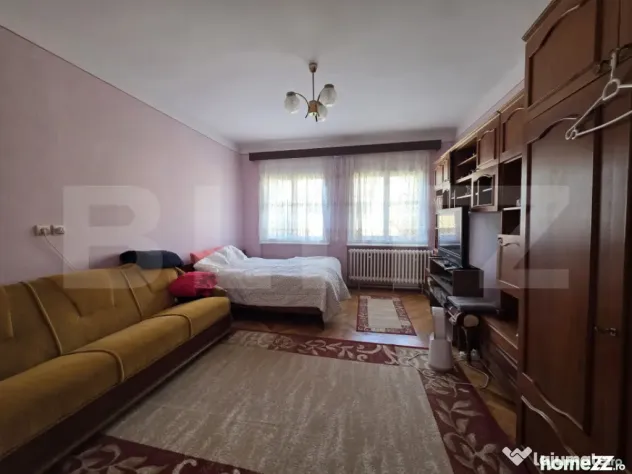 Casa de vanzare 5 camere, 157 mp, zona Titulescu Satu Mare - Satu Mare (Satu-Mare)
