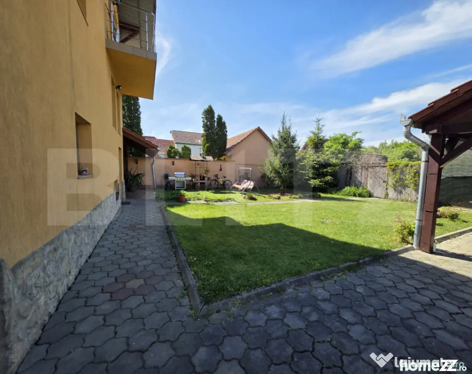 Casa de vanzare 5 camere, 157 mp, zona Titulescu Satu Mare - Satu Mare (Satu-Mare)
