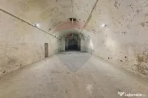 Spațiu comercial de închiriat 550 mp tip pivniță - zo...
