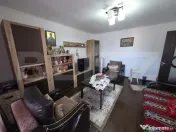 Apartament 4 camere decomandat suprafata 80mp 