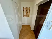 Garsonieră decomandată - zona Rogerius 