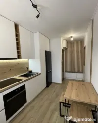 la Piata Crangasi ofer in chirie un apartament 2 camere 