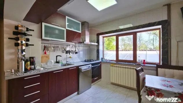 Vilă individuală de vânzare – zona Lacul Morii - Bucuresti (Bucuresti-Ilfov)