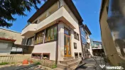 Vilă individuală de vânzare – zona Lacul Morii