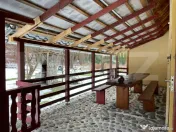 Casă de vacanță / cabană Câmpu Cetății – 2460 mp te 