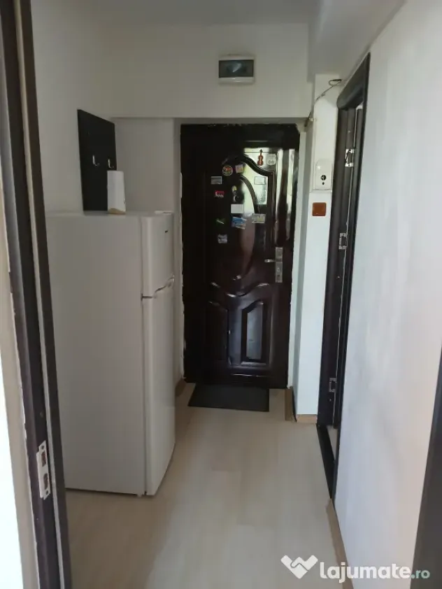 Inchiriez apartament 2 camere Craiova central