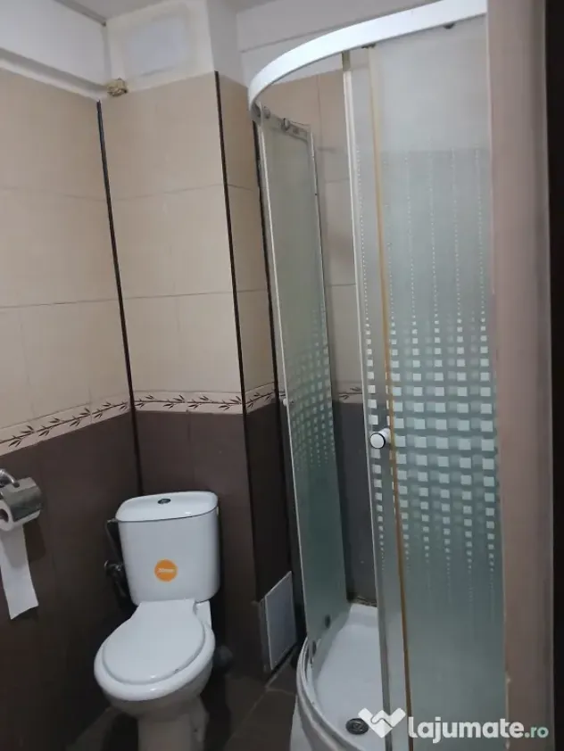 Inchiriez apartament 2 camere Craiova central