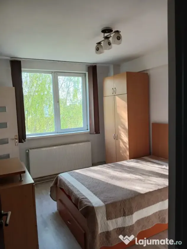 Inchiriez apartament 2 camere Craiova central