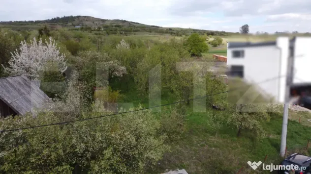 De vanzare teren Intravilan Centru - Chinteni