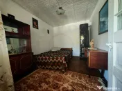 Proprietate 2 case,3 anexe,teren 3.233 m – Dârmănești A 