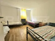 Casa 12 camere, cazare 