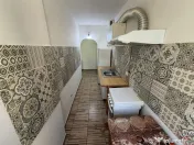 Garsoniera de , etaj 4, zona Capela 
