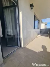 Apartament decomandat, 51 mp utili, lift, parcare inclusa in 