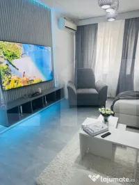 Apartament cu 3 camere, Micalaca, la cheie, etaj 1 