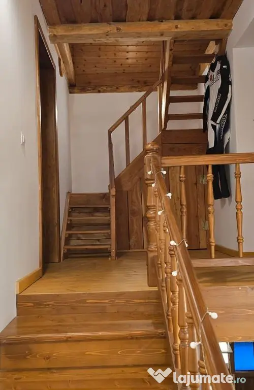 REFUGIU DIN INIMA NATURII,CASA DE VANZARE ,144mp COMANDAU...