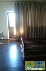 Lazu, vila P+1, 6 camere, mobilata, gaze, inchirieri 