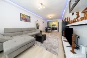 Apartament 3 camere, 82 mp+parcare si boxa-Isaran,Coresi 