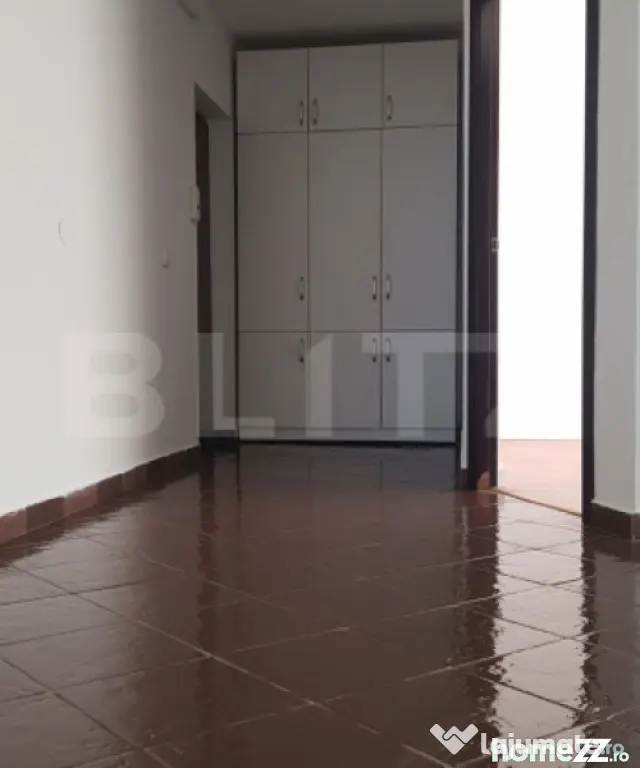 Apartament cu 3 camere, 59 mp, etajul 1, parcare cu CF, zona - Floresti (Cluj)