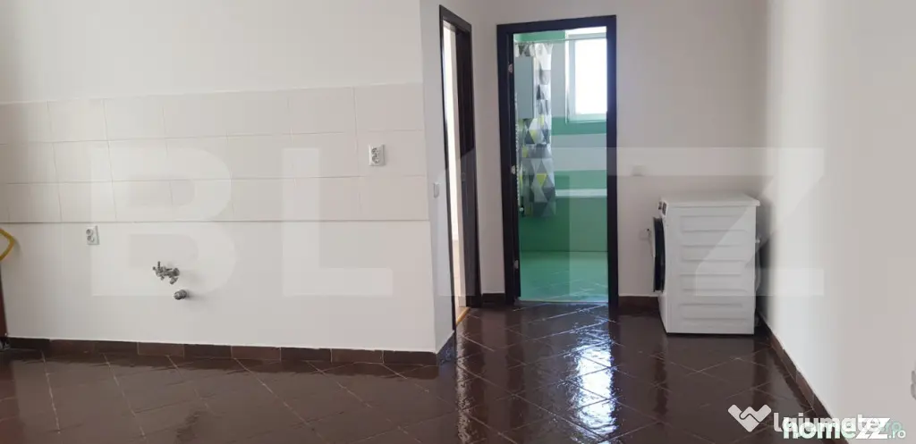 Apartament cu 3 camere, 59 mp, etajul 1, parcare cu CF, zona - Floresti (Cluj)