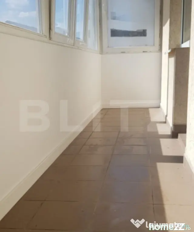 Apartament cu 3 camere, 59 mp, etajul 1, parcare cu CF, zona - Floresti (Cluj)
