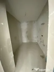 Apartament 3 camere, 88 mp, zona Central 