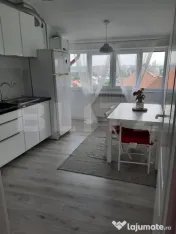 Apartement 3 camere, 63 mp, zona Obcini 