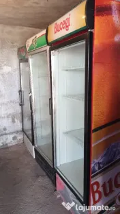 Vând dozator de bere ,vitrine etc 