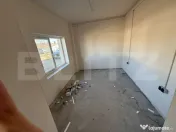 Hală 700 mp + Spațiu Comercial și Birouri, Curte 5000 mp, 