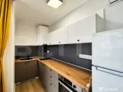 Apartament 3 camere, Aes Residence, 2 bai, parcare, etaj 1, 