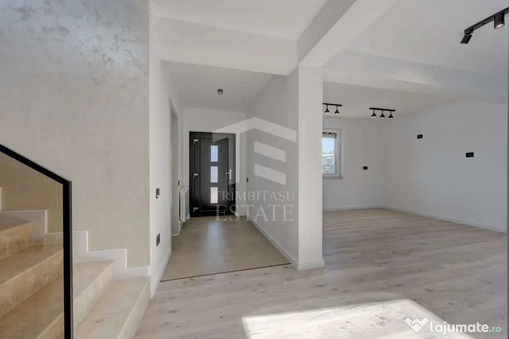 CASA TIPLA, Racordata! Cu un DORMITOR la PARTER ! Domnești!