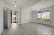 CASA TIPLA, Racordata la toate Utilitățile ! Domnești ! 