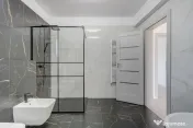 CASA TIPLA, Racordata la toate Utilitățile ! Domnești ! 