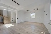 CASA TIPLA, Racordata la toate Utilitățile ! Domnești ! 