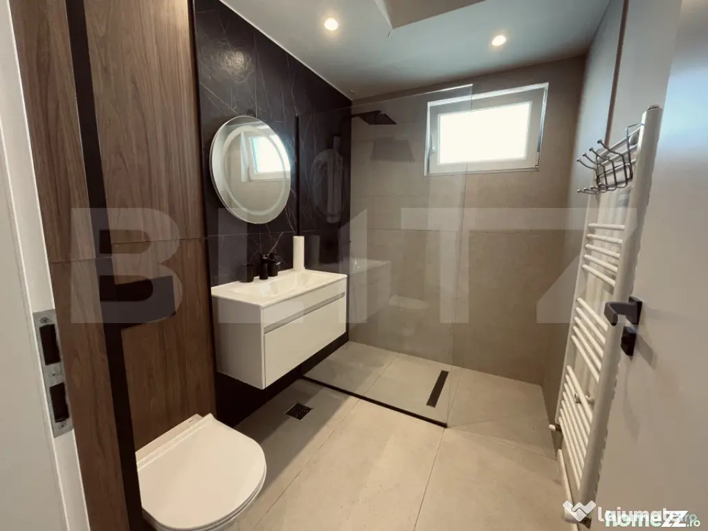Apartament 3 camere, 62 mp, parcare, zona Porii