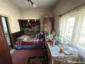 Casă de vânzare în zona Câmpulung înconjurată de na... 