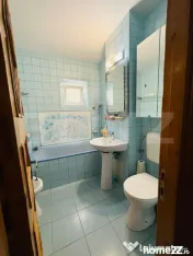Apartament 4 camere/Racadau-zonă centrală, luminos și bin 