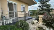 Apartament 2 camere în zona de dealuri, cu centrală propri 