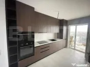 Apartament 3 camere, 93 mp, zona Rovine 