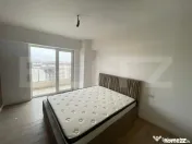 Apartament 3 camere, 93 mp, zona Rovine 