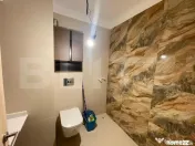 Apartament 3 camere, 93 mp, zona Rovine 