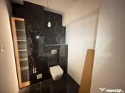 Apartament 3 camere, 93 mp, zona Rovine 