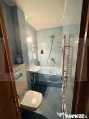 Apartament cu 3 camere, semidecomandat, Botosani 
